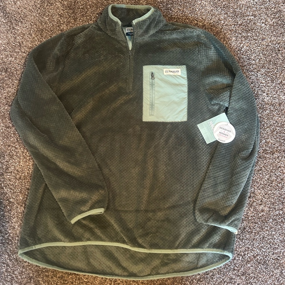 Magellan Outdoors women’s‎ green Pullover size large NWT